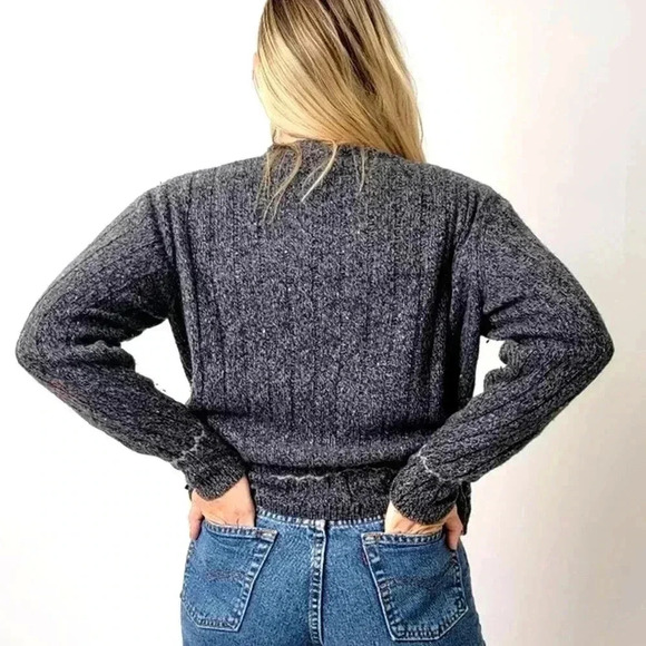 Woolrich Ribbed Deep Gray Cable Knit V-Neck Sweater - L - Picture 3 of 7